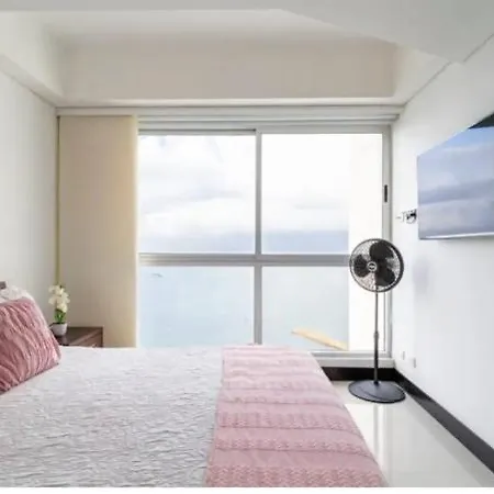 Apartamento Frente Al Mar, Bocagrande 2601 *