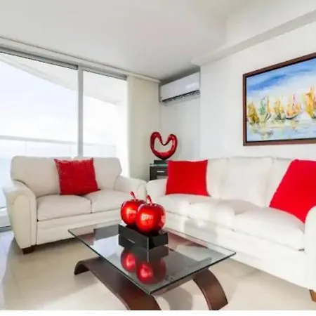 Frente Al Mar, Bocagrande 2601 Apartment *